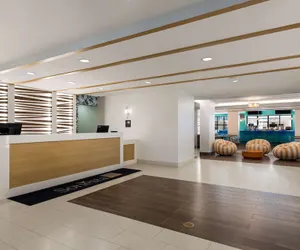 Photo 3 - Sonesta ES Suites Orlando - International Drive