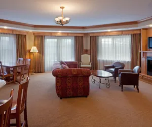 Photo 5 - Crowne Plaza Lake Placid, an IHG Hotel