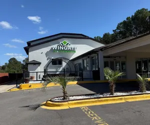 Photo 2 - Wingate by Wyndham Columbia/Fort Jackson