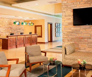 Photo 4 - DoubleTree by Hilton Collinsville - St. Louis