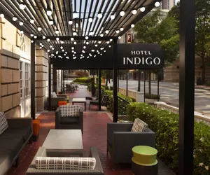 Photo 2 - Hotel Indigo Atlanta Midtown by IHG