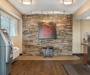 Photo 4 - Red Roof Inn Virginia Beach