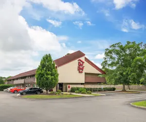Photo 2 - Red Roof Inn Virginia Beach
