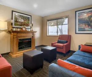 Photo 3 - Comfort Inn Iron Mountain North