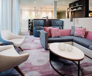 Photo 4 - Courtyard by Marriott Birmingham Homewood