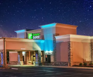 Photo 2 - Holiday Inn Express Little Rock Airport by IHG