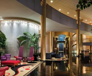 Photo 4 - Hilton Washington Dulles Airport