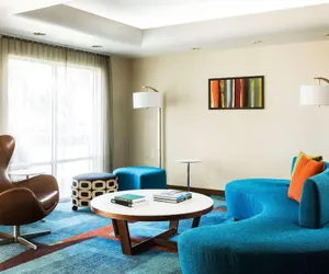 Photo 3 - Country Inn & Suites by Radisson, Phoenix Airport, AZ