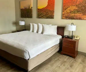 Photo 5 - Days Inn by Wyndham Kingman West