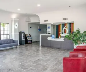 Photo 4 - Studio 6 Claremore, OK