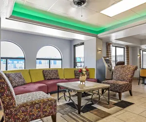 Photo 3 - Quality Inn Bowling Green South