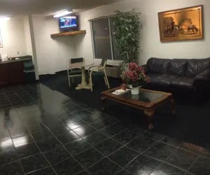 Photo 4 - Garden Inn & Suites