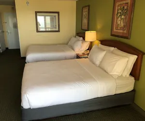 Photo 4 - Holiday Inn & Suites Clearwater Beach by IHG