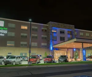 Photo 2 - Holiday Inn Express & Suites Dayton Southwest, an IHG Hotel