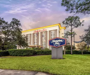 Photo 2 - Hampton Inn Orlando-International Airport