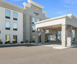 Photo 2 - Comfort Inn Grove City - Columbus South