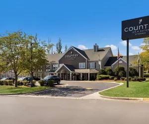 Photo 2 - Country Inn & Suites by Radisson, Freeport, IL