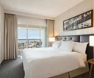 Photo 2 - Embassy Suites by Hilton Monterey Bay Seaside