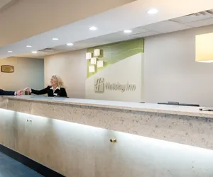 Photo 3 - Holiday Inn Fort Lauderdale Airport, an IHG Hotel