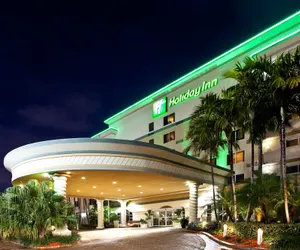 Photo 2 - Holiday Inn Fort Lauderdale Airport, an IHG Hotel