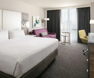Photo 5 - Crowne Plaza Dallas Market Ctr - Love Field by IHG