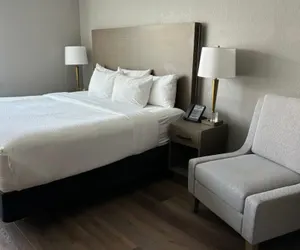 Photo 5 - La Quinta Inn & Suites by Wyndham Ft Lauderdale Cypress Cr
