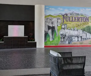 Photo 3 - DoubleTree by Hilton Fullerton