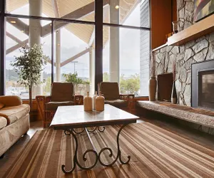 Photo 3 - Best Western Plus Silverdale Beach Hotel