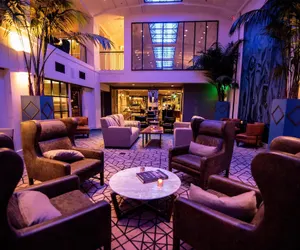 Photo 4 - Hotel Theodore Seattle Downtown, Tapestry by Hilton