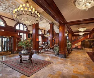 Photo 4 - The Benson Portland, Curio Collection by Hilton