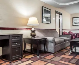Photo 5 - Quality Inn