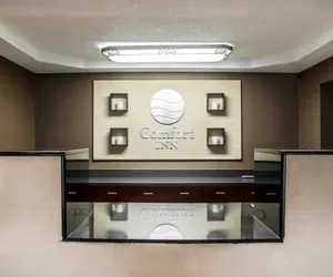 Photo 4 - Quality Inn