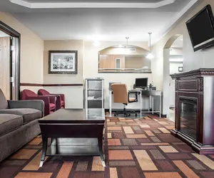 Photo 2 - Quality Inn