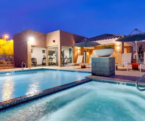 Photo 2 - Aiden by Best Western Scottsdale North