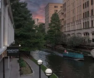 Photo 2 - Homewood Suites by Hilton San Antonio Riverwalk/Downtown