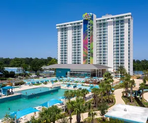 Photo 2 - Margaritaville Lake Resort, Lake Conroe/Houston