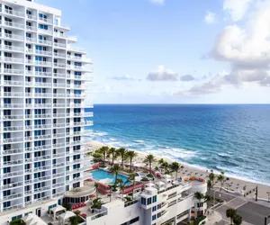 Photo 2 - Beach House Fort Lauderdale, a Hilton Resort