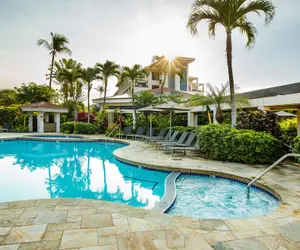 Photo 2 - Maui Coast Hotel