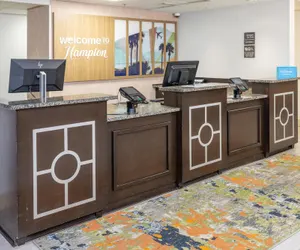 Photo 2 - Hampton Inn Tampa-International Airport/Westshore