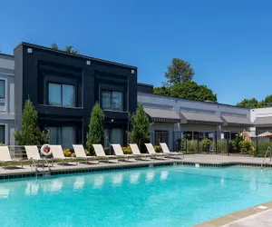 Photo 2 - Country Inn & Suites by Radisson, Seattle-Bothell, WA