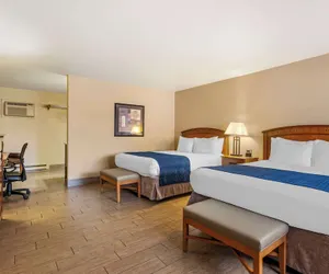 Photo 5 - Best Western Sunset Inn