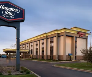 Photo 2 - Hampton Inn Appleton-Fox River Mall Area