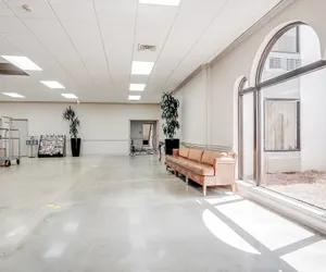 Photo 5 - Cottonwood Suites Savannah Hotel & Conference Center