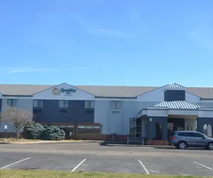 Photo 2 - Quality Inn