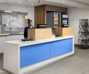 Photo 2 - Holiday Inn Express & Suites Annapolis by IHG