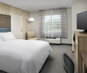 Photo 4 - Holiday Inn Express & Suites Annapolis, an IHG Hotel