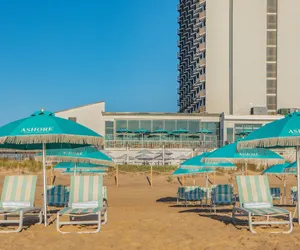 Photo 2 - Ashore Resort & Beach Club