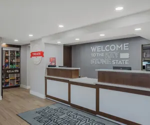 Photo 4 - Hampton Inn by Hilton Philadelphia / Willow Grove