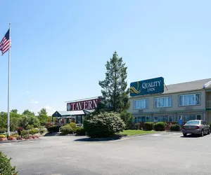 Photo 2 - Quality Inn