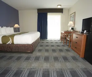 Photo 5 - Quality Inn
